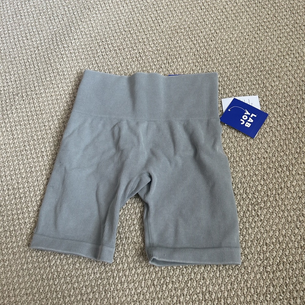 🪽 JoyLab shorts // new with tags!
